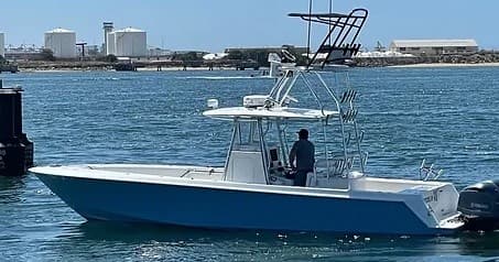 Sportfishing boat cruising San Diego waters for deep-sea fishing