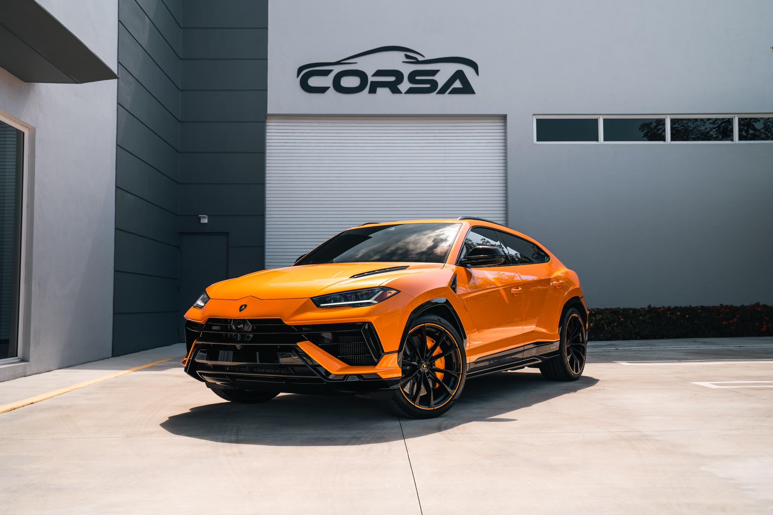 Luxury SUV Adventure in the City - Corsa Auto Rental