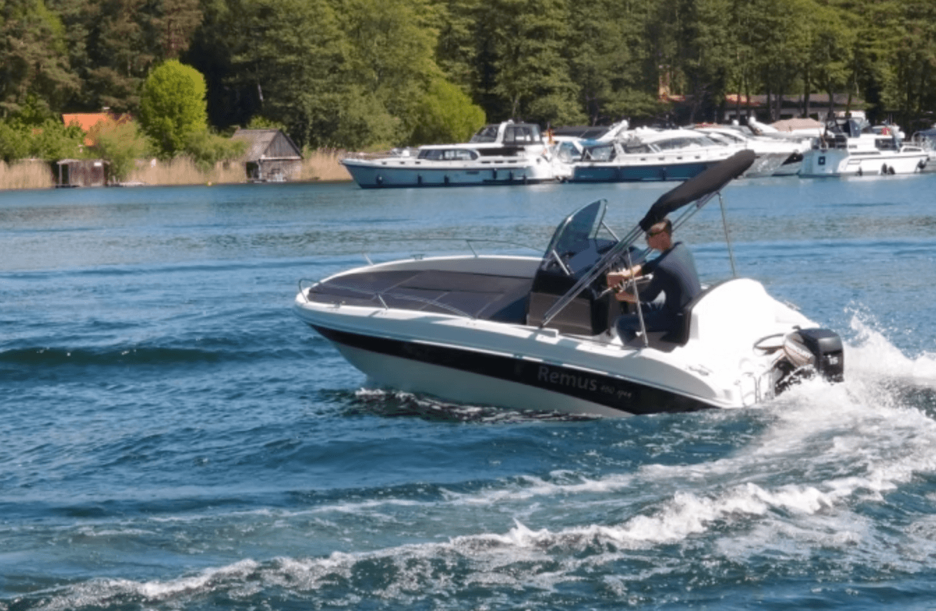 Xisca REMUS 450 OPEN private charter from Can Picafort, Mallorca photo 1