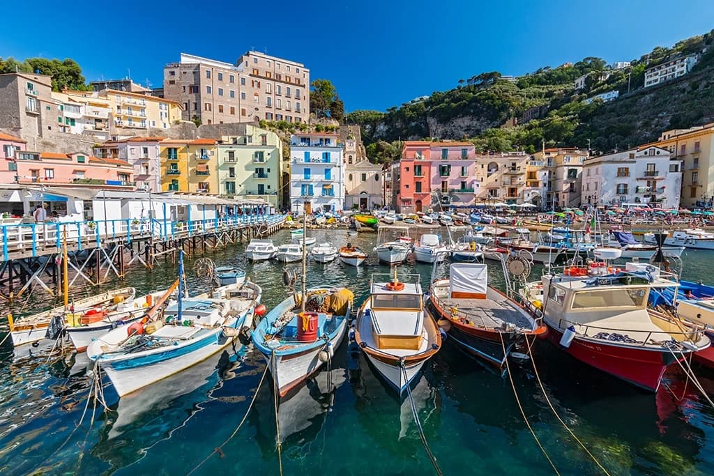 Private Transfers & Excursions with MC Luxury Service in Sorrento