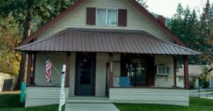 Land Adventures at That 70's Haus in Leavenworth