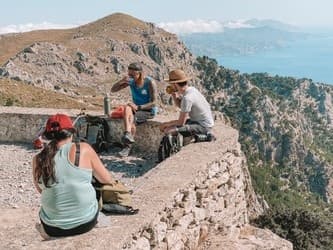 Lastos Hiking Adventure with Art and Walk in Karpathos