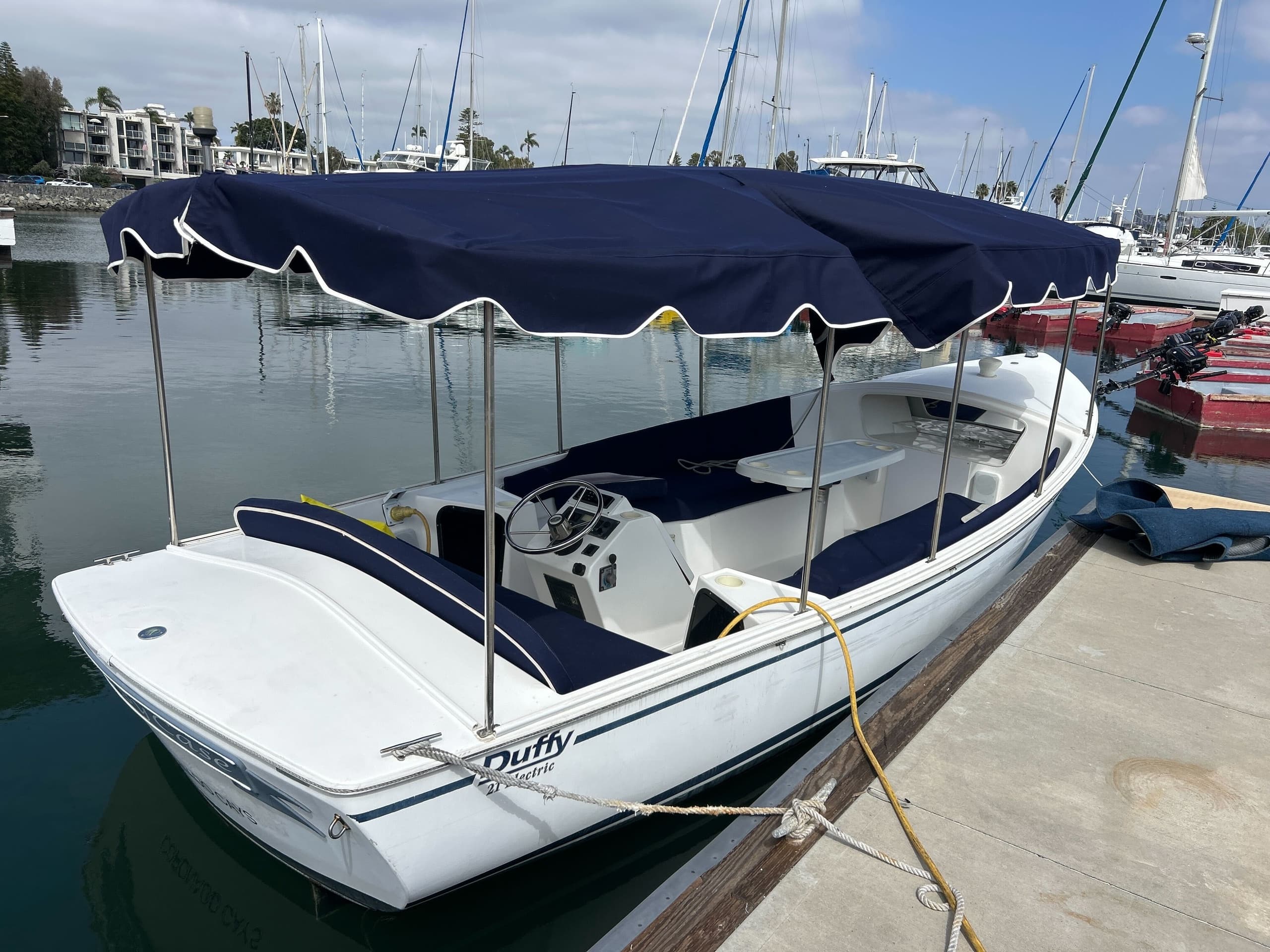 Glide Coronado's Calm Waters: Duffy Electric Boat Rental on Glorietta Bay