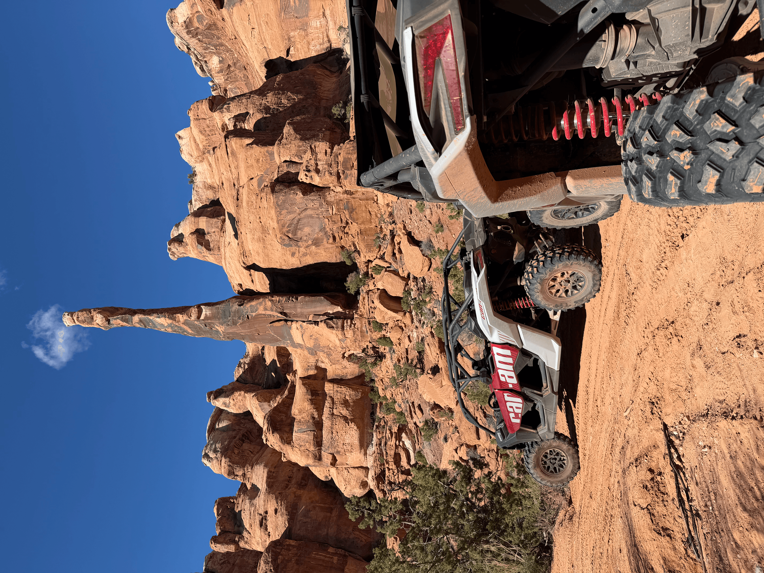 Drive to Gemini Bridges: 3-Hour UTV Sunset Tour from Moab photo 1