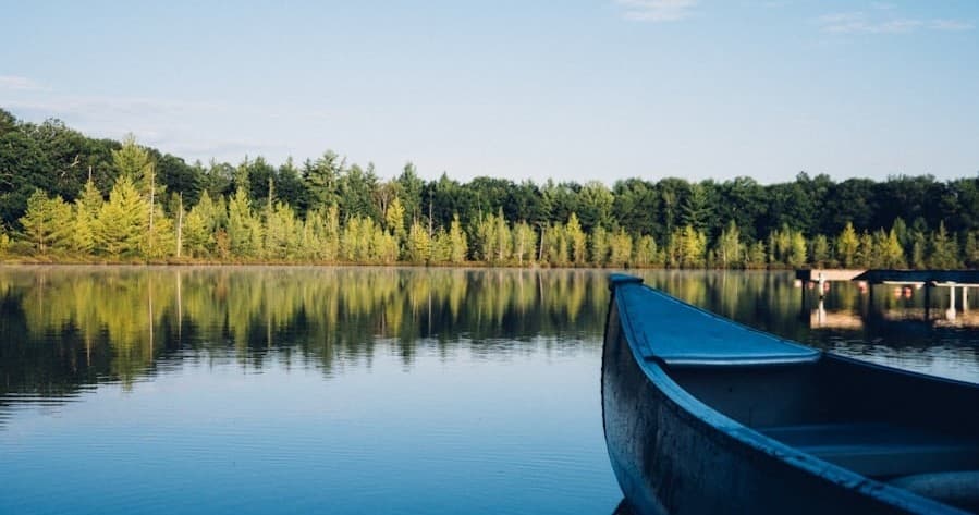 River-to-Lake Paddle in Manistee: Lake to Lake Kayak Trip on Lake Michigan