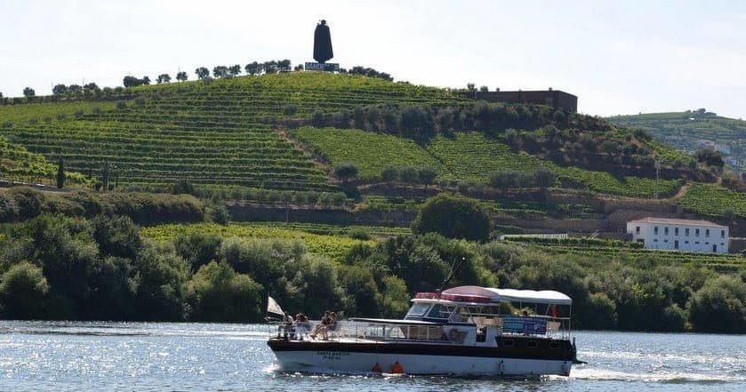 Water Activities at Cruzeiro da Régua: Douro River Adventure