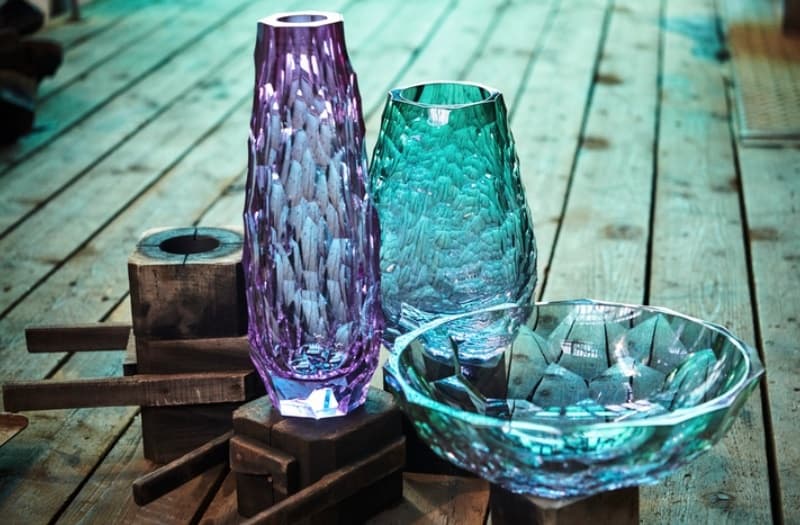 Water-Activities & Crystal Tour at JJ Tours s.r.o. in Prague