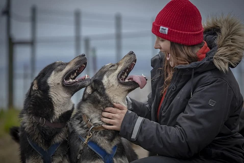 Arctic Watermanship & Wildlife Tour with Grumant Arctic Travel