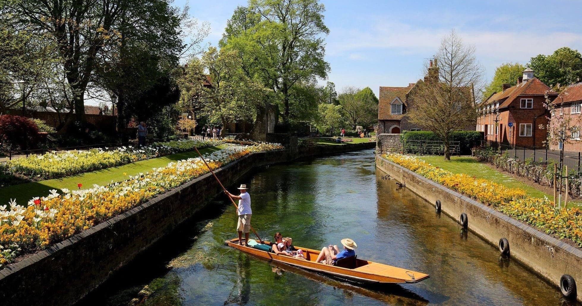 Water Activities at Westgate Punts – Serene Boat Trip Near the City