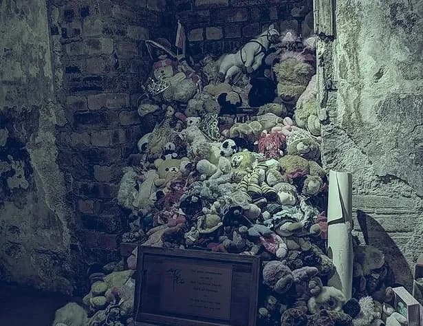 Family Ghost Tour by Le Wee Tour Kifépeur