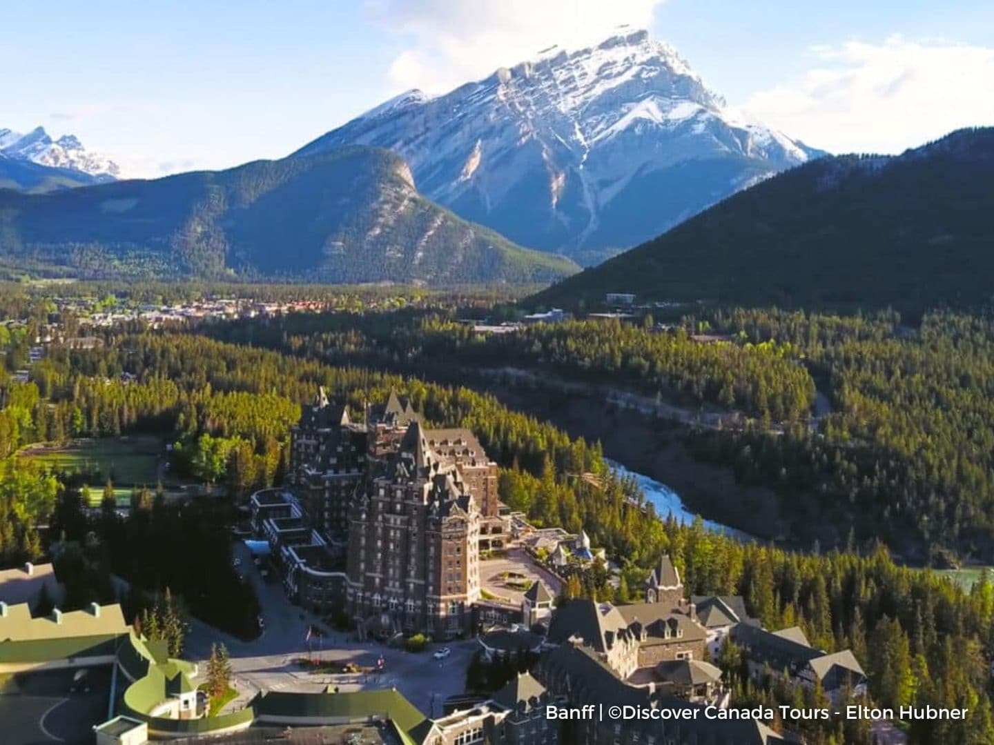 Discover Canada Tours fleet
