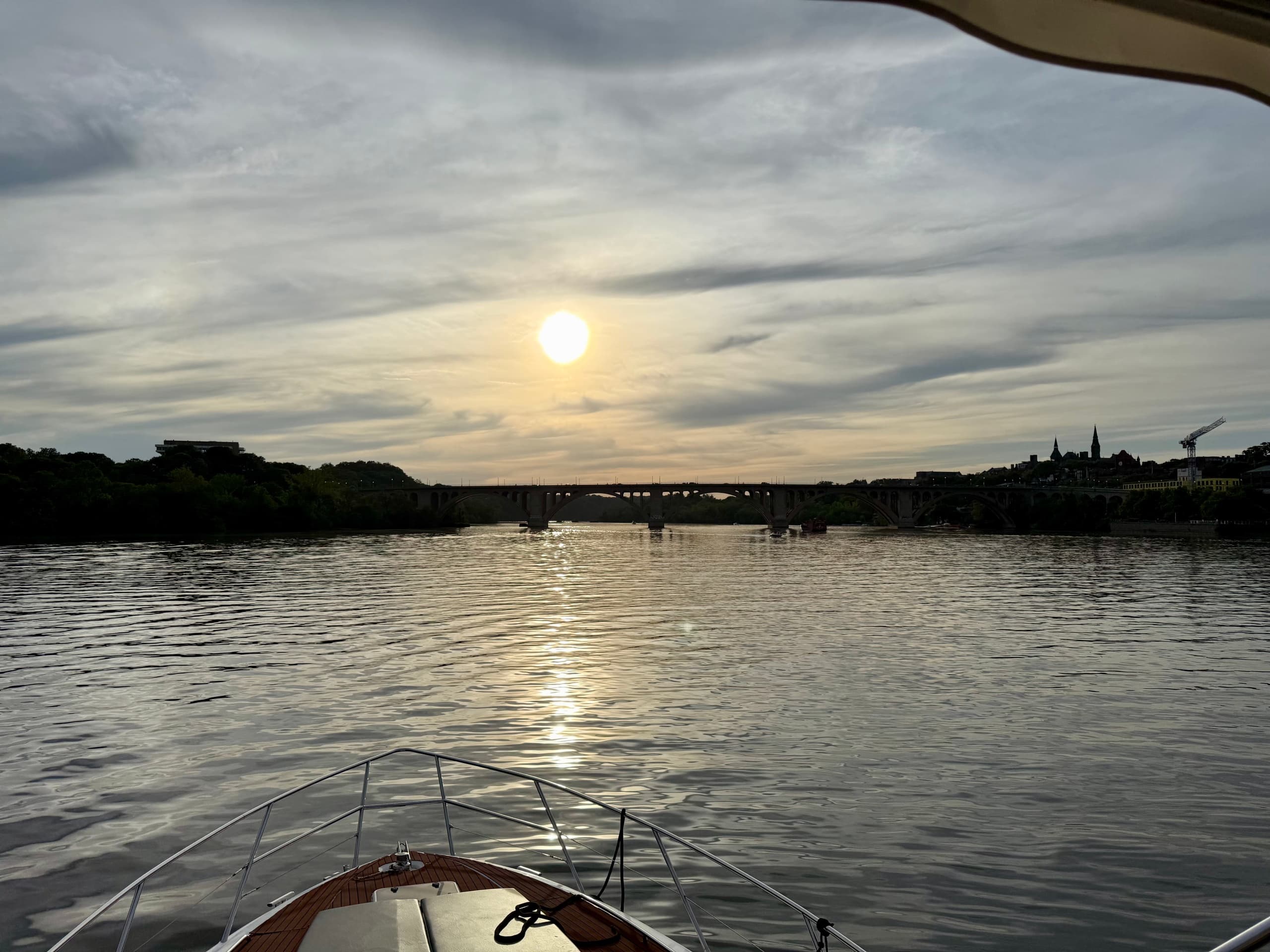 Water Activities: Feel The Breeze Luxury Yacht Experience in D.C.