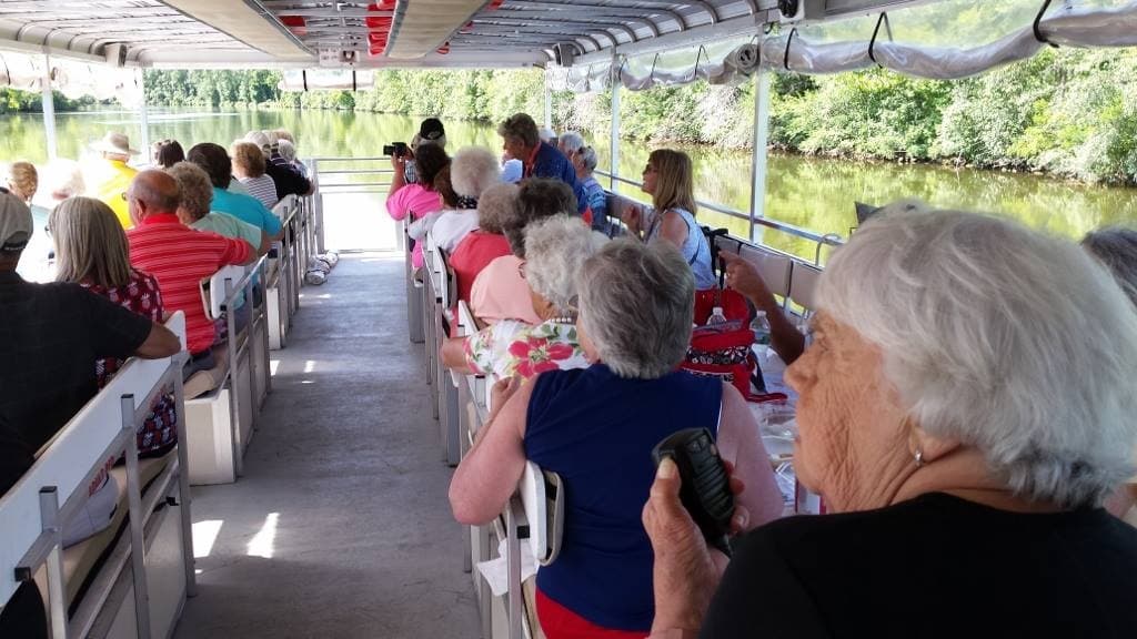 Seneca Lake Private Cruise: Narrated Tour from Geneva to Belhurst Castle photo 1