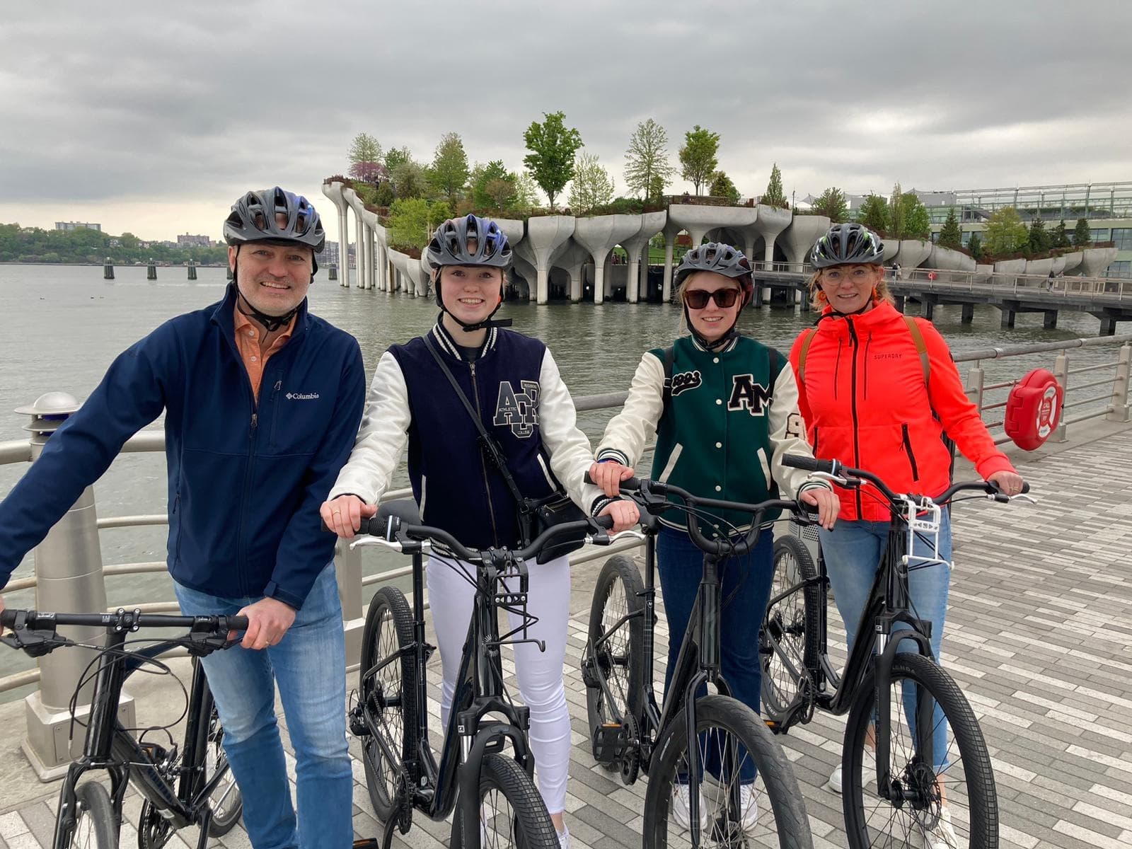 City Bike Tour with Unlimited Biking in New York