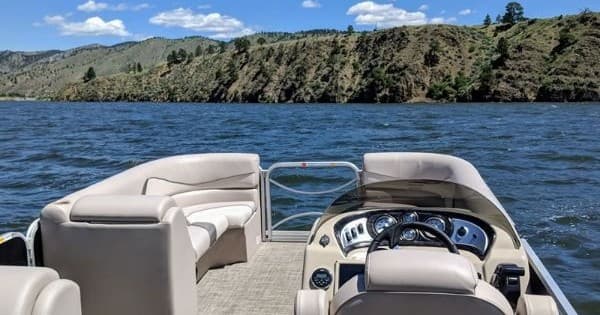 Helena Boat Rental team