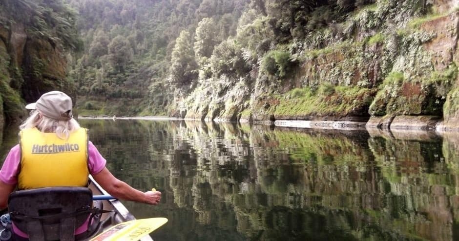 Water Activities: Taumarunui Canoe Hire & Jet Boat Tours in Whanganui