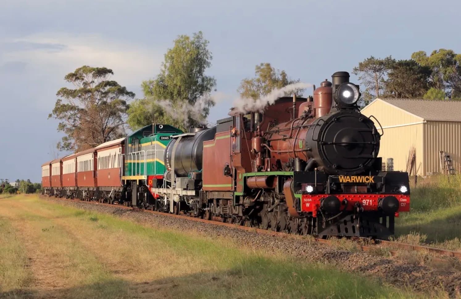 Heritage Train from Goondiwindi to Toobeah: Family-Friendly Outback Rail Tour