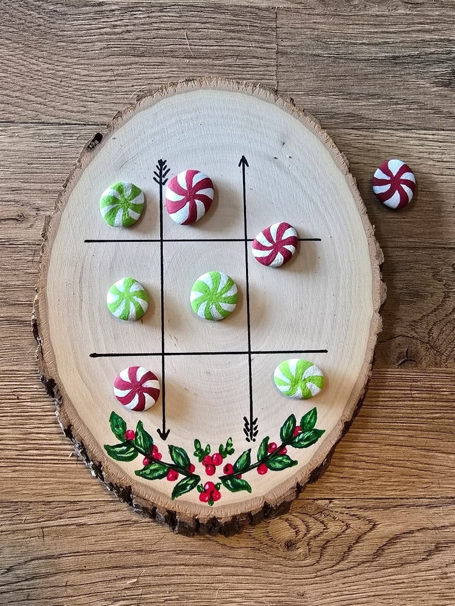 Festive Painted Rock Tic Tac Toe at The Lodge at Geneva-on-the-Lake