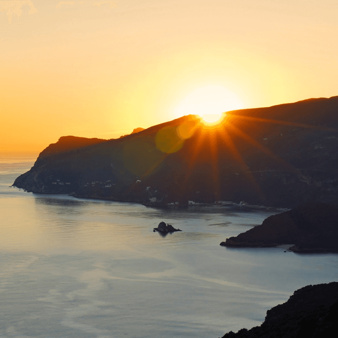 Sunset Cruise in Arrábida with Na Terra Mar