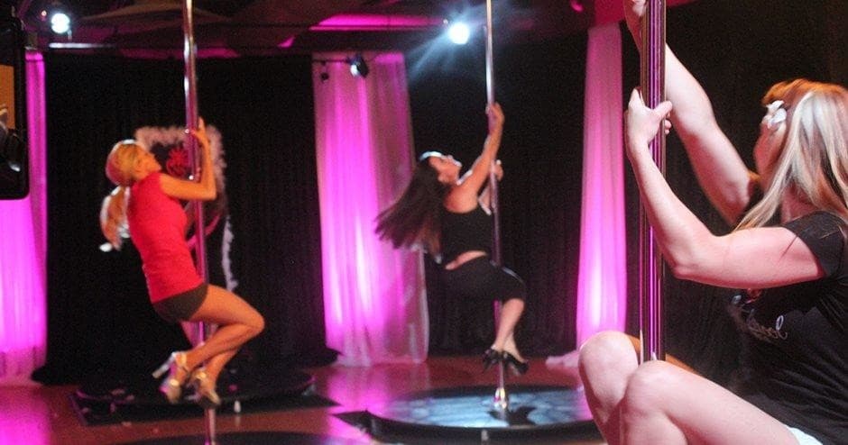 Night School 4 Girls: Pole Dancing Fun in Las Vegas