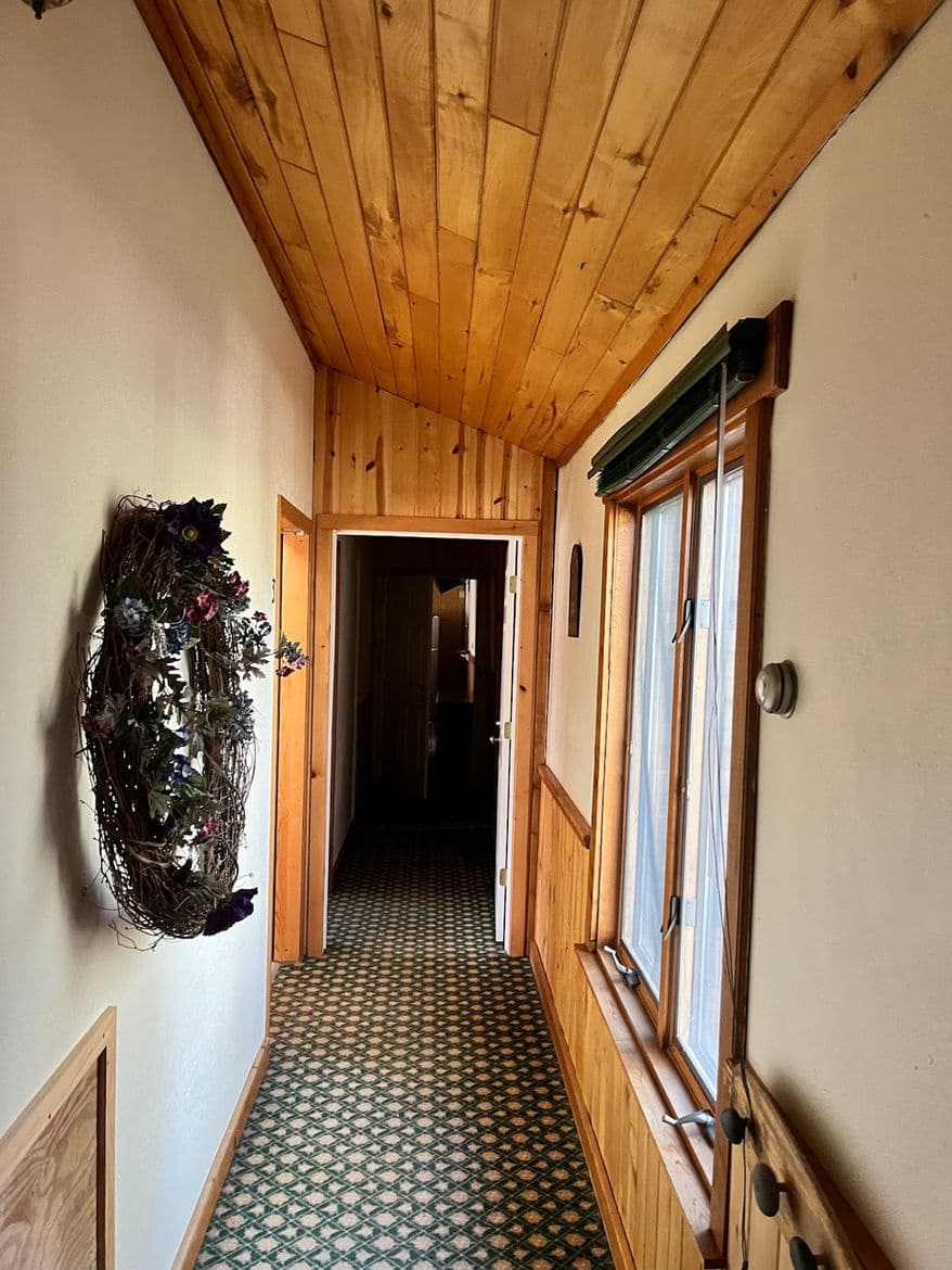 Lodge Room 1 & 2: Practical Lake Country Base Near Kabetogama Visitor Center
