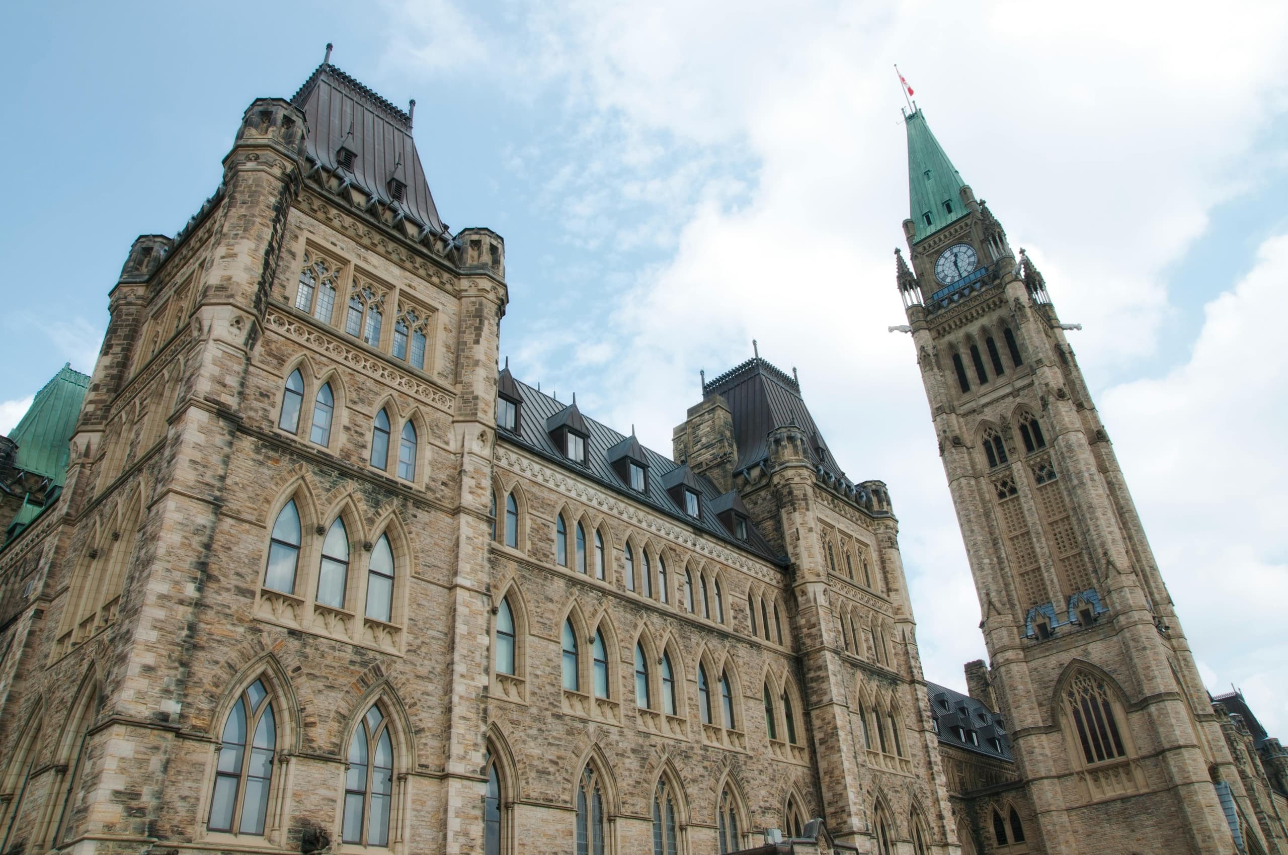 Guided Walking Tour of Ottawa with Toonie Tours Ontario/Quebec