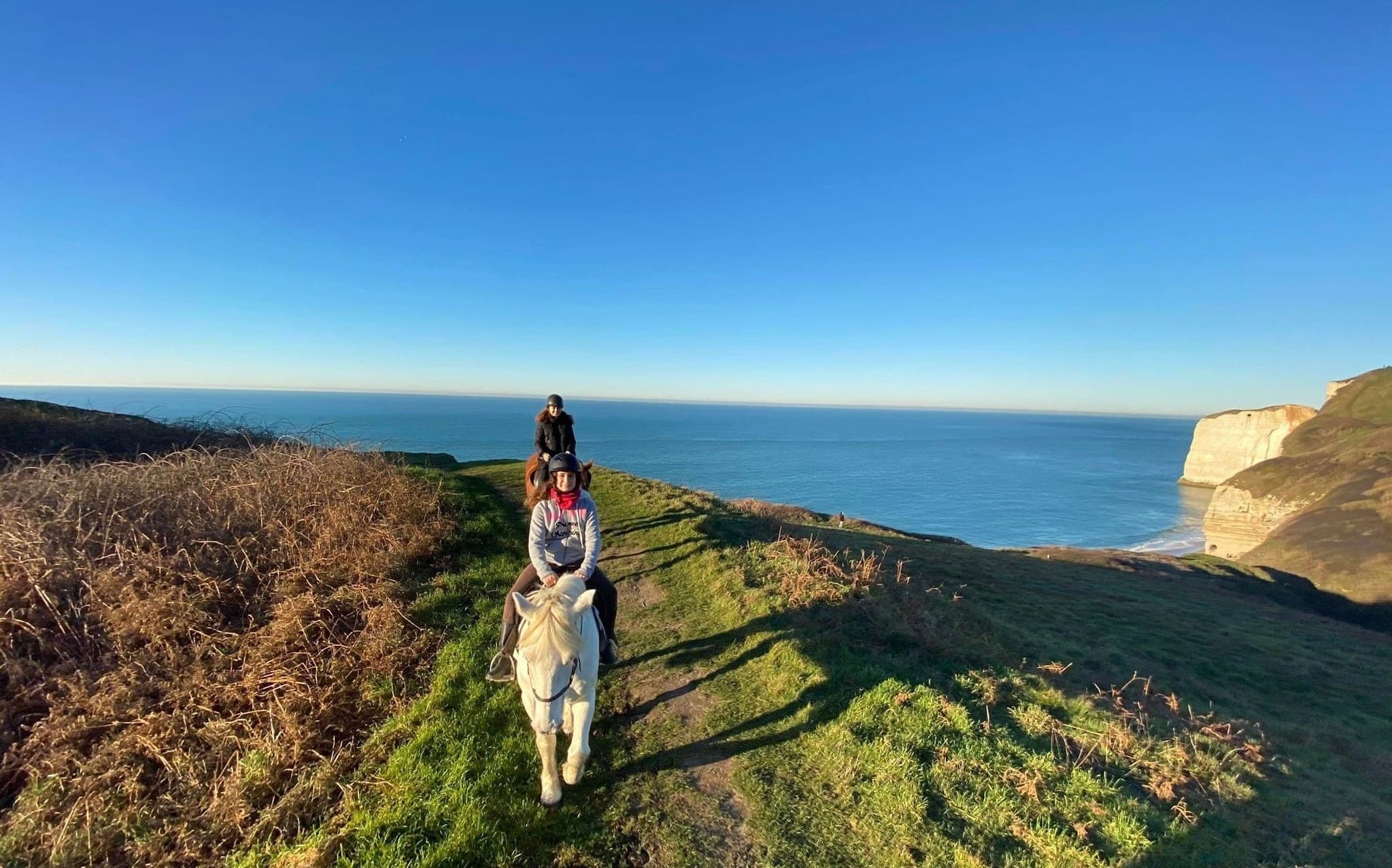 Private Horseback Riding in Antifer Valley: Panoramic Sea Views and Personalized Adventure