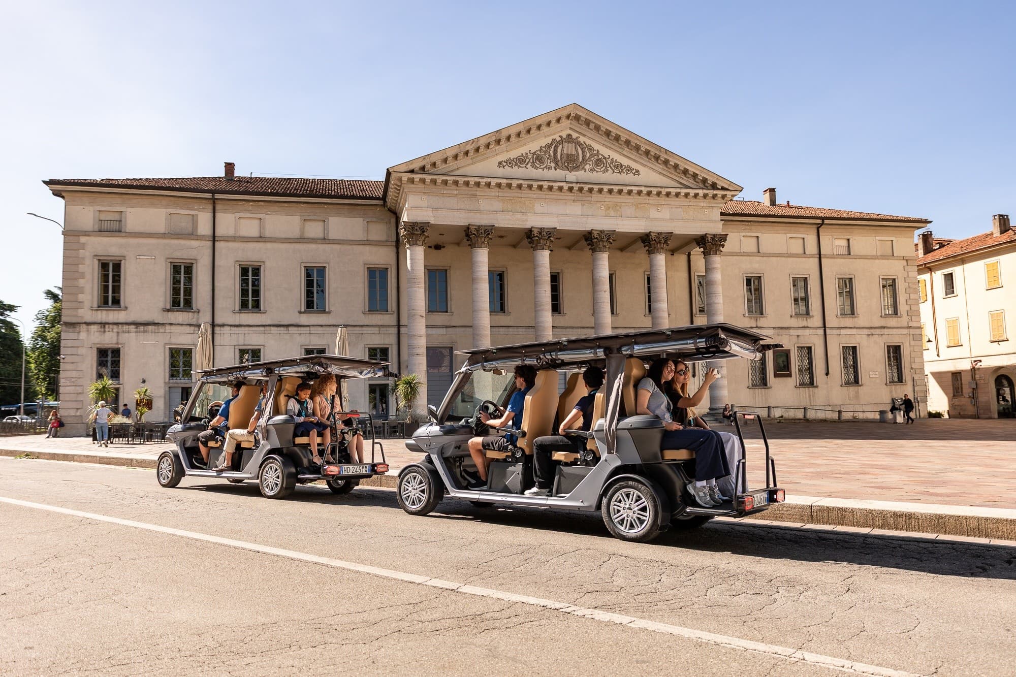 VIP Electric Sunset Tour of Como: Golf Car Evening Drive Along Lake Como photo 3