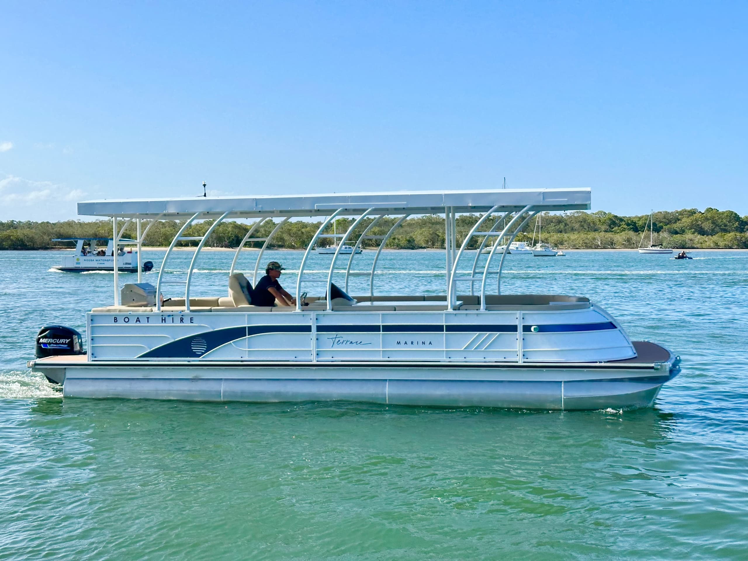 Flagship Pontoon Cruises on Noosa River - Large Group Pontoon Hire in Noosaville