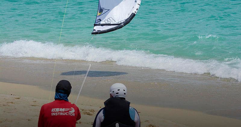 Kiteboarding in Maui at Bring-A-Friend School