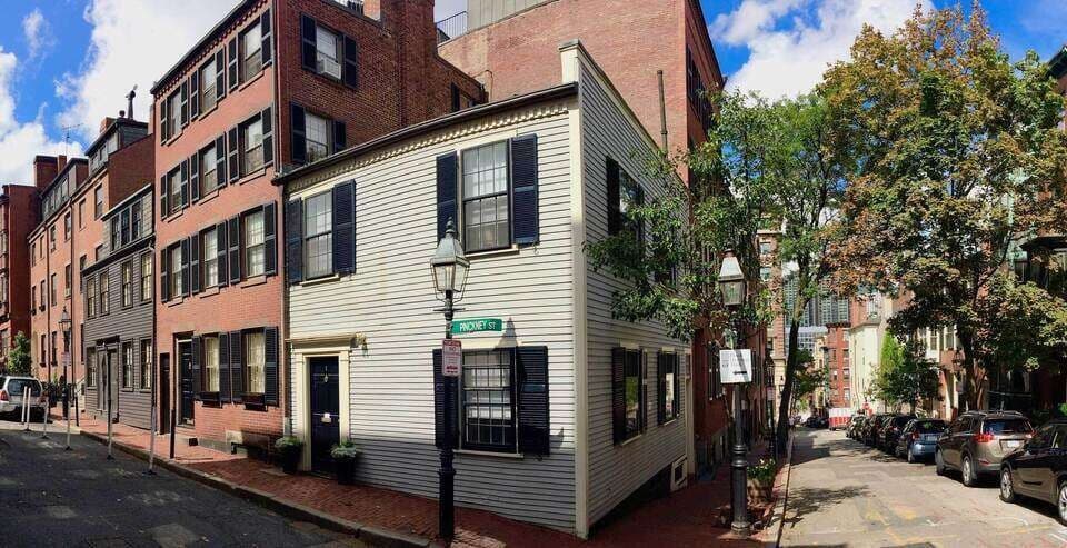 Private Literary Tour in Boston’s Historic Hub