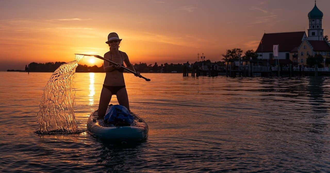 Stand-Up Paddleboard Delivery in Bellaire, Michigan