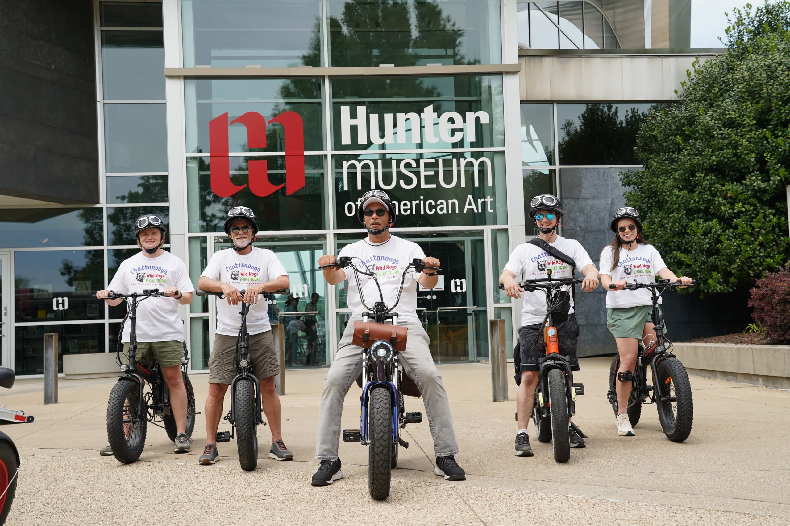 Chattanooga Riverfront E-Bike Tour: Hunter Museum, Aquarium & Incline Railway photo 3