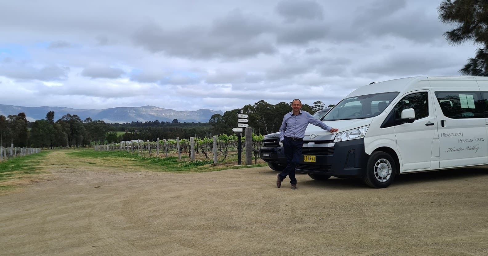 Land Adventure: Hunter Valley Private Bus & Wineries Tour