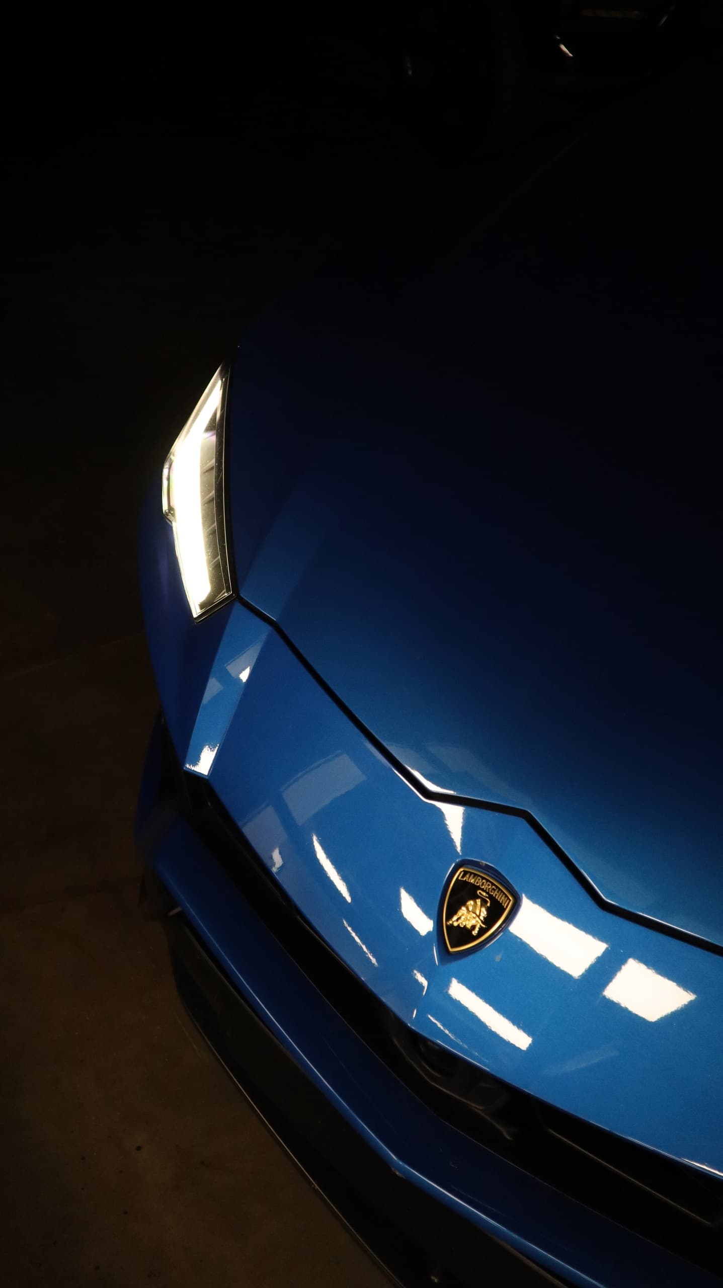 Luxury Lamborghini Urus Chauffeur Service in Dallas, TX