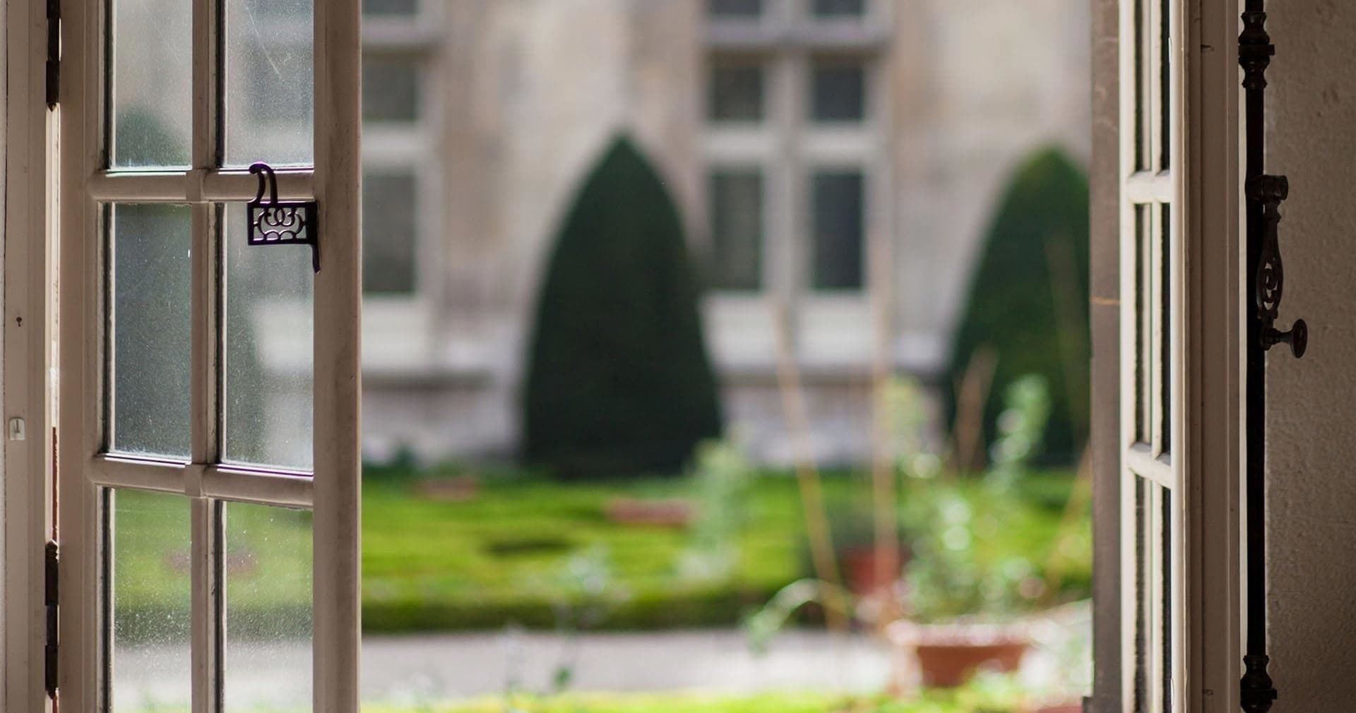 Art and Culture in Paris: Visiting the Rodin Museum via Paris in Person