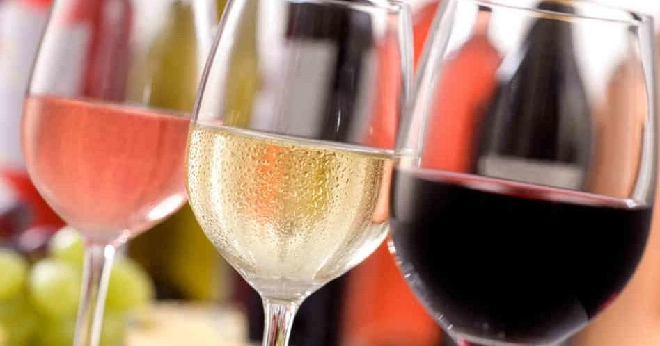 Wine Tour Express in Wisconsin Dells with Lunch & Tastings