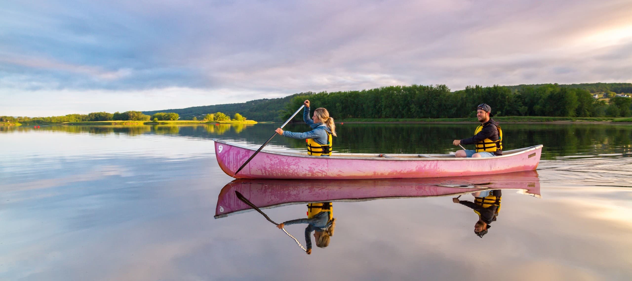 Paddle the Wolastoq: Canoe Rentals on Fredericton’s Riverfront