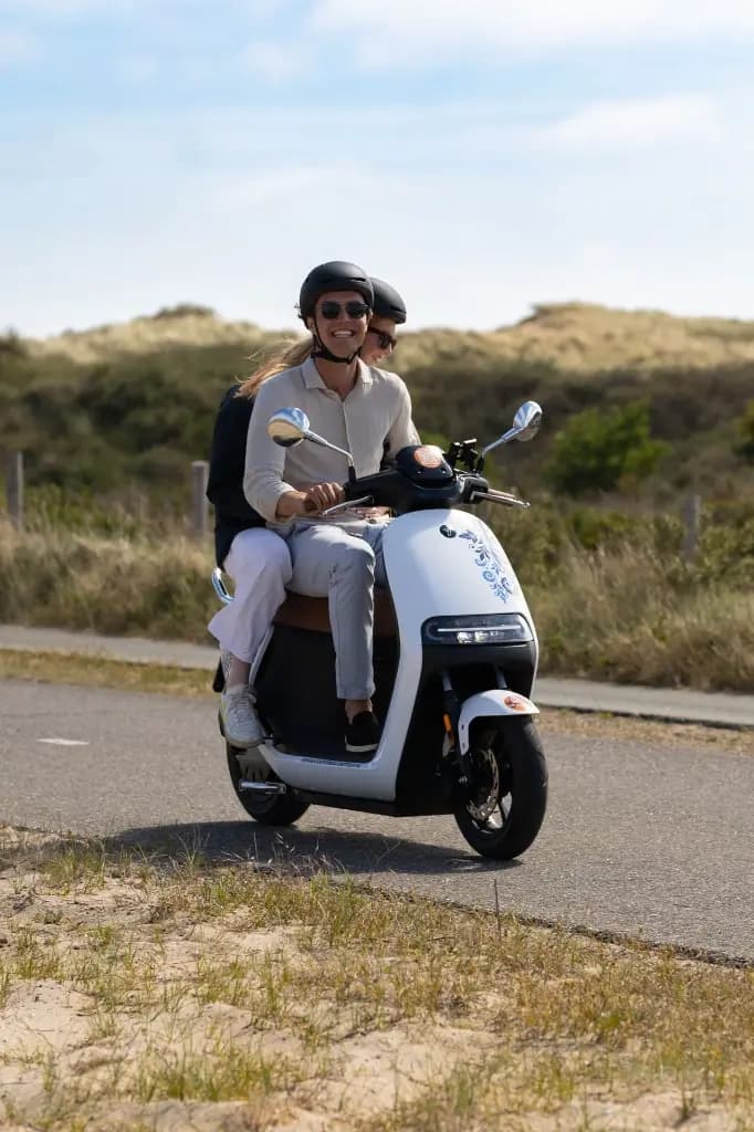 Explore Bollenstreek by Scooter: A Weeklong Adventure Through Flower Fields and Coastlines