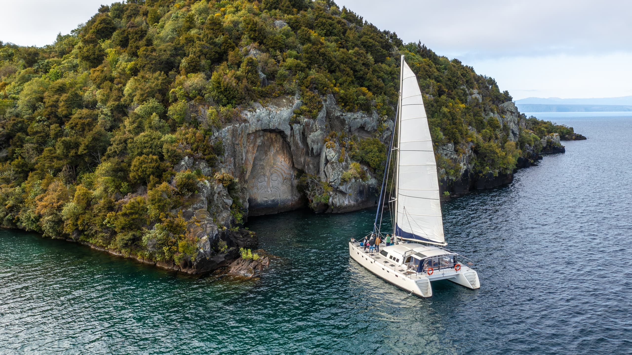 Luxury Sailing to Māori Rock Carvings with Taupo Sailing Adventures