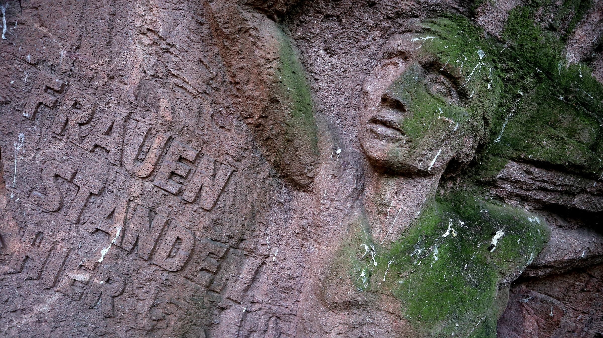 Historic Walking Tour of Berlin’s Protest Landmarks with Beyond and Beneath Tours