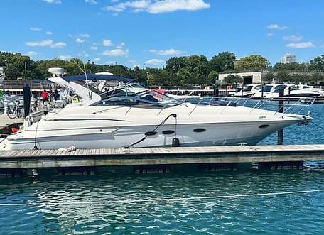 Lake Michigan Yacht Charters with Wave Star in Chicago