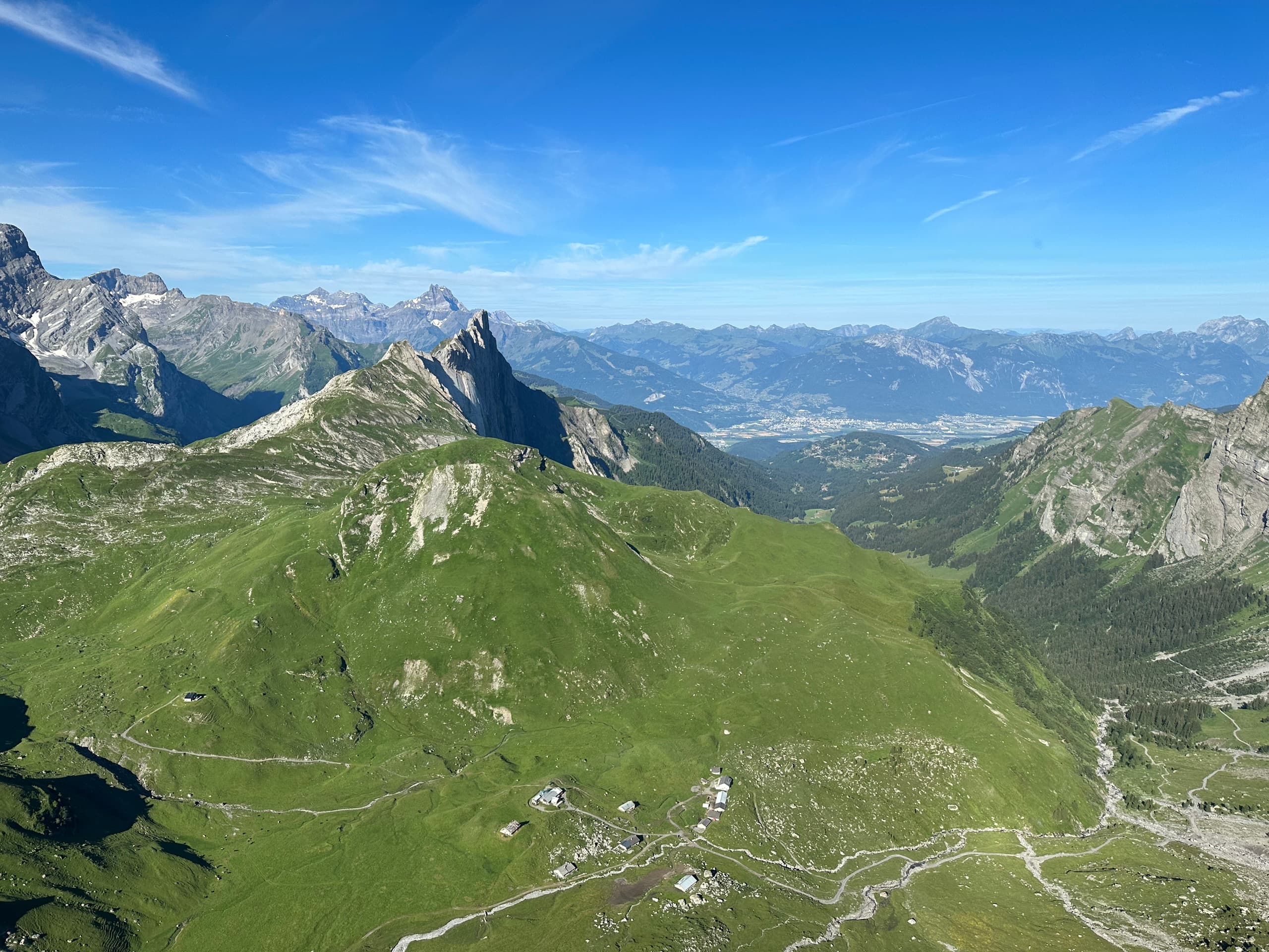 Helicopter Glacier Tour with Alpine Helicopters CH in Sion photo 1