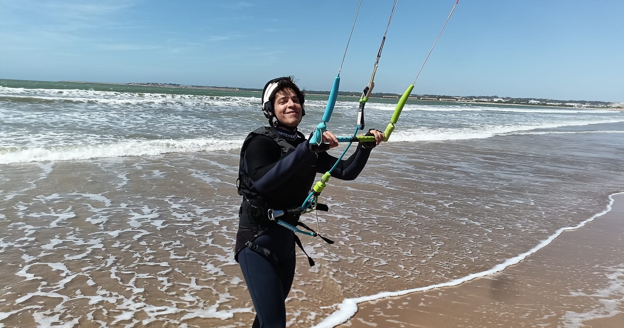 Water Sports & Kiteboarding at Surf Kite House in Cádiz