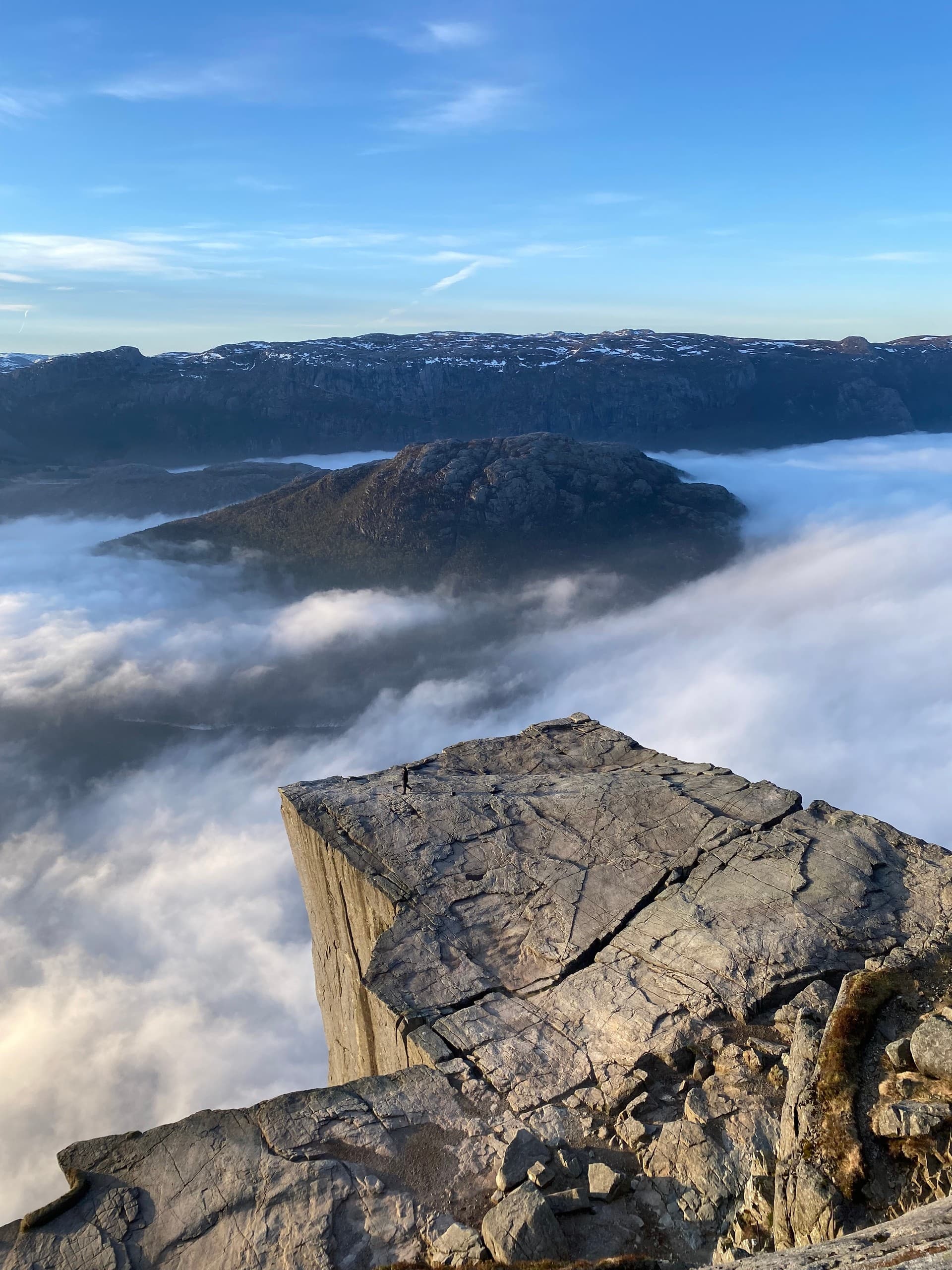 Ryfast Tunnel Transfer to Pulpit Rock: Guided Shuttle & Hike from Stavanger