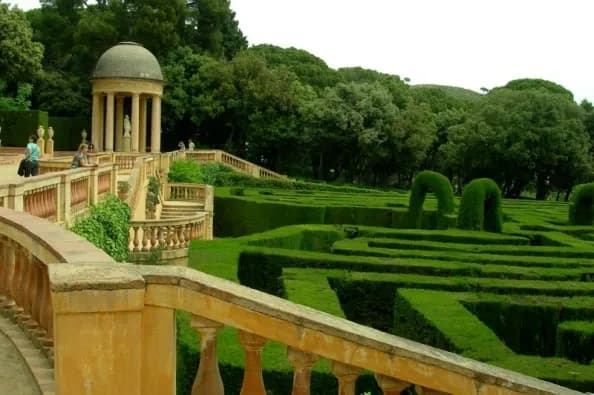 Laberint Park in Barcelona by Willy SEO SL: A Maze of Adventure
