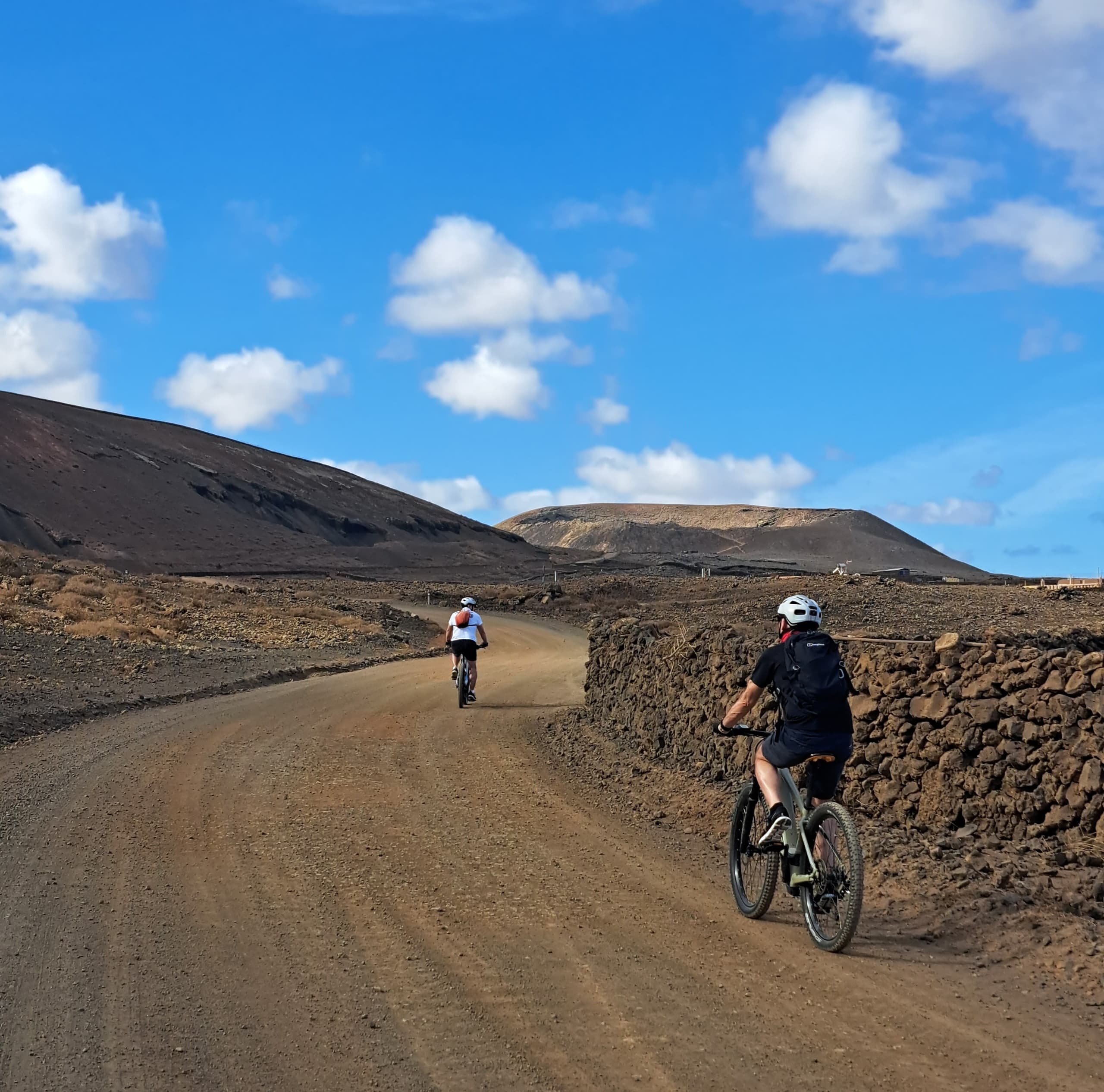 E-Bike Volcano Tour in Fuerteventura: Ride Craters and Lava Fields photo 3