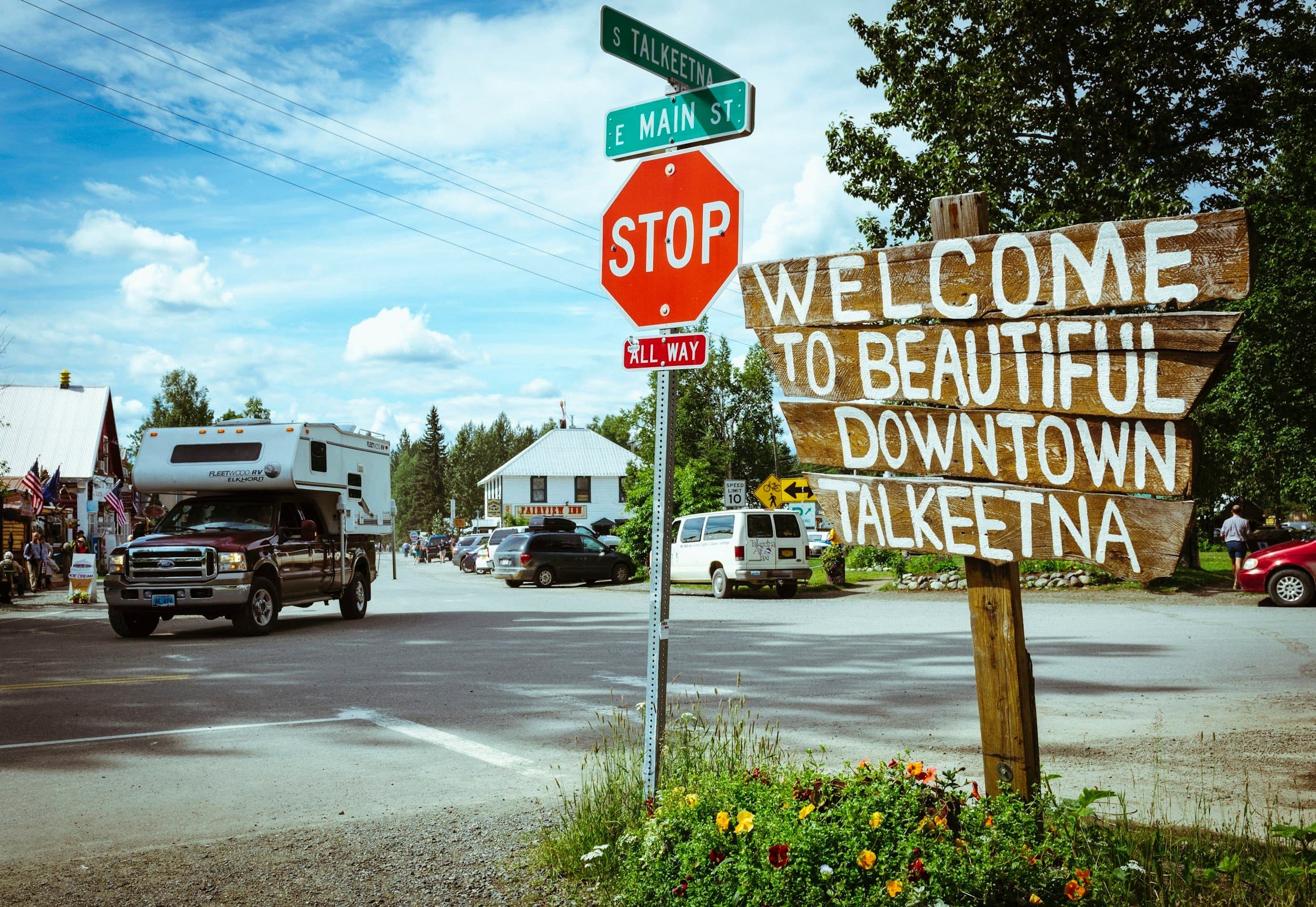 Denali Tour Company: Scenic Shuttle from Anchorage to Talkeetna