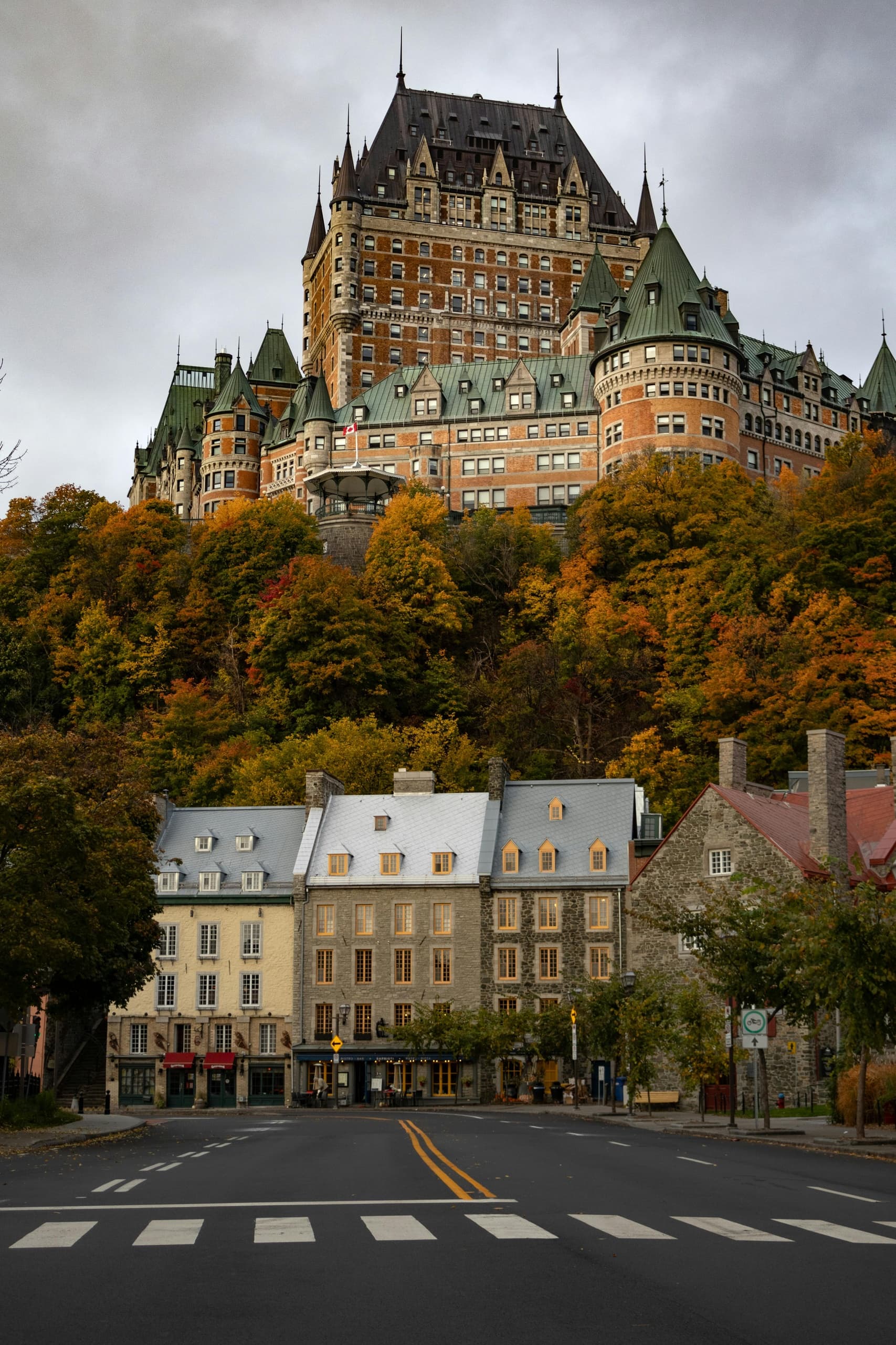 Guided Walking Tour of Quebec City with Toonie Tours Ontario/Quebec