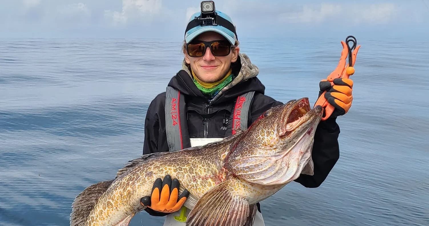 Homer Halibut Hunters team